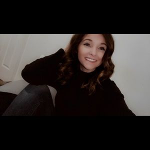 Meet your Posher, Jaclyn